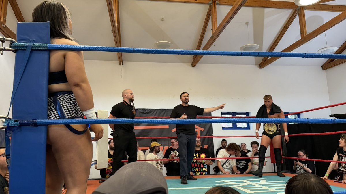 Adam_Lewis10's tweet photo. Still not over just how good @IchibanPuroUK’s Crusade 01 Show was last night

One of those rare shows where every single match delivers 👏🏻👏🏻👏🏻 https://t.co/BoVJBuNY3a