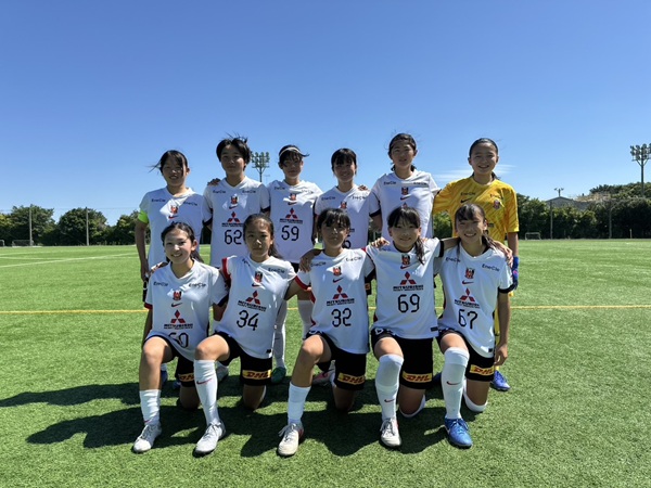 REDSLADIES's tweet photo. ♦️レディース育成/JFA U-15女子サッカーリーグ2026 関東1部 第6節♦️

5/30に行われましたレッズレディースジュニアユースの試合結果をお知らせいたします。

JFA U-15女子サッカーリーグ2026 関東1部 第6節
2026年5/30(土)14:00・ノジマフットボールパーク
ノジマステラ神奈川相模原アヴェニーレ 1-3(0-2) #三菱重工浦和レッズレディースジュニアユース
得点  12分 森井咲、34分 林花凜、44分 ノジマステラ神奈川相模原アヴェニーレ、77分 河合萌花

詳細はこちら▶https://t.co/NJlOASYqmv

#三菱重工浦和レッズレディース 
#サッカー