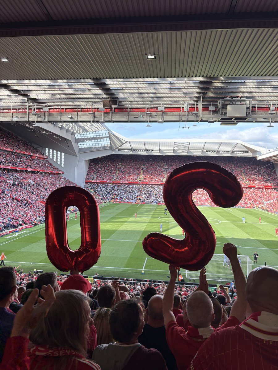 reubenwill07's tweet photo. best day of me life 
nice one arne 🤝 https://t.co/o2hqbVQTTS