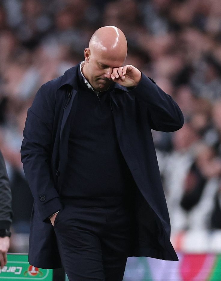 onefacthunt's tweet photo. It just hasn't worked. LFC were the sum of the players last season and not the sum of what Slot was bringing. Sacking him is the right move . #ynwa https://t.co/ThCX5TvEiW