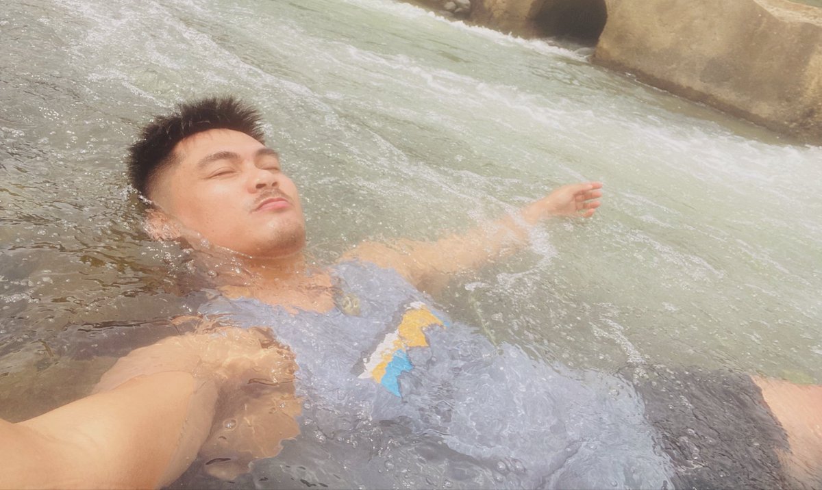 arrlyboy's tweet photo. Just got home from laag
#cdo
#cdouptown https://t.co/Va7O2O7ukq