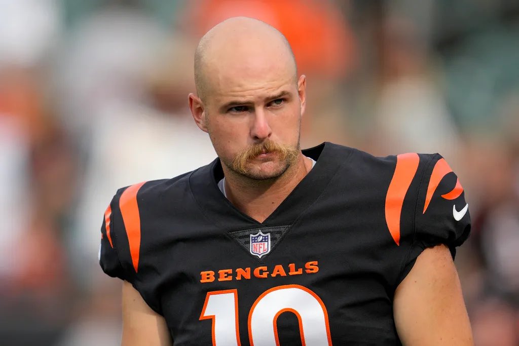 AwfulBengals's tweet photo. Day 6 of awful Bengals players: Brad Robbins. The worst punter I’ve ever seen and we drafted him. Brad averaged 1.2 shanks per game as well as an 80% touchback ratio!

Send recommendations to be featured tomorrow! https://t.co/jpcu6VZoKc