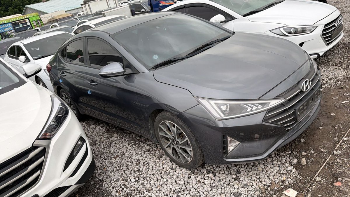 Farouk_Mokwa's tweet photo. I hope we are not forgetting that I am still your best plug to get you a foreign used car.

What are your dream cars? What budget do you have already and how long are you going to continue to hurt yourself in the name of managing that old car?

Replace it today with one that will never put you in distress. At Farouk Mokwa Autos, we are focusing on giving you the best car at the most affordable prices saving you from distress all the time.

Come and buy what I am selling so that I can eat lunch