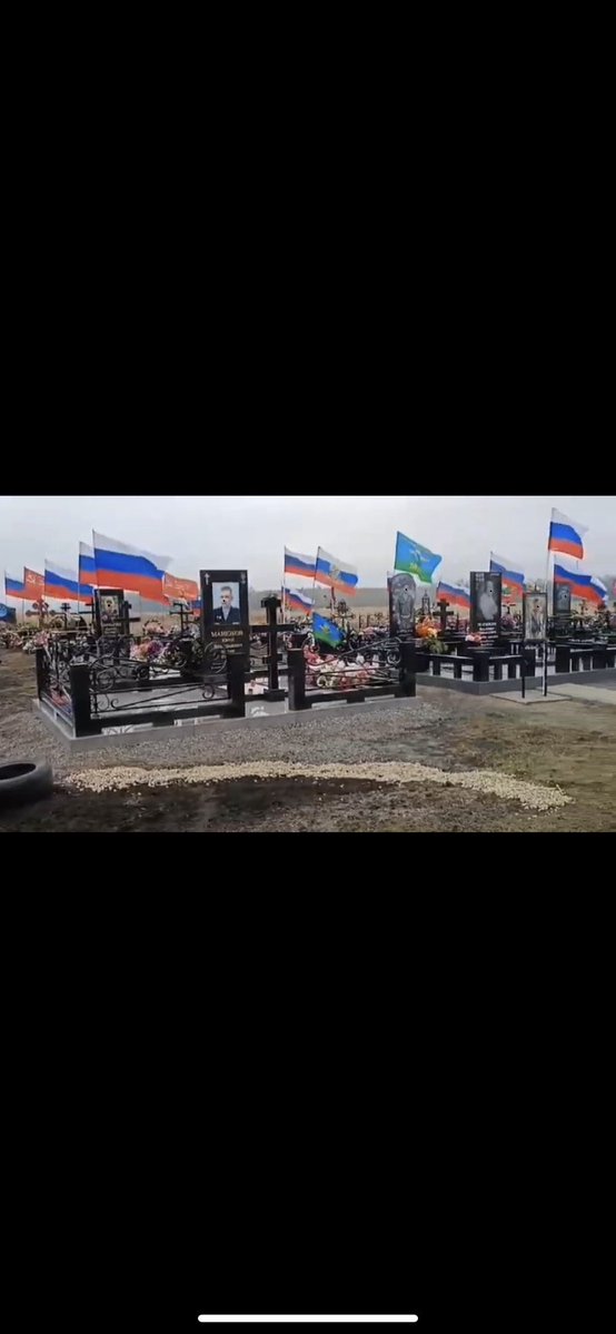 Христина «Ббжмпов» Петренко tweet media