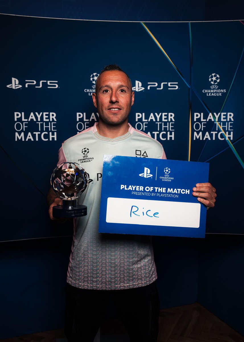 Santi Cazorla tweet media