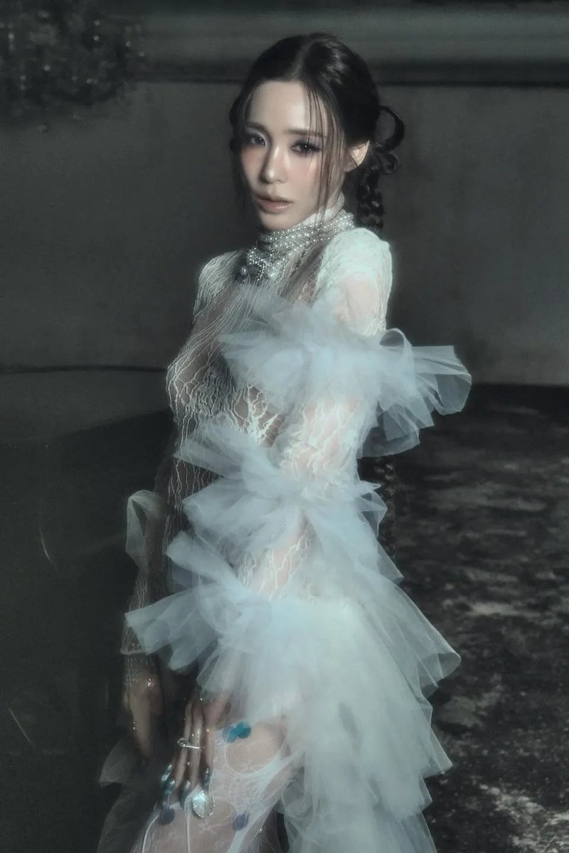 PerlaEterna's tweet photo. 米 Forbes誌に掲載!👀✨
Tiffany Young Always Just Wanted To Sing. Now, She Really Gets To ♬

ずっと歌いたいと願っていた。そして今、ついにその願いが叶った🎼
< Forbes > May 27,2026
https://t.co/VhC7wmOGJu
SUMMER'S NOT OVER 🫧🎼
#티파영 #TiffanyYoung  
#소녀시대 #少女時代 https://t.co/dLJ2i5KSxw