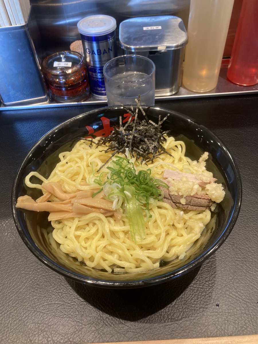 black_zero_10's tweet photo. 先週食った油そば https://t.co/wYXiyHFTMp