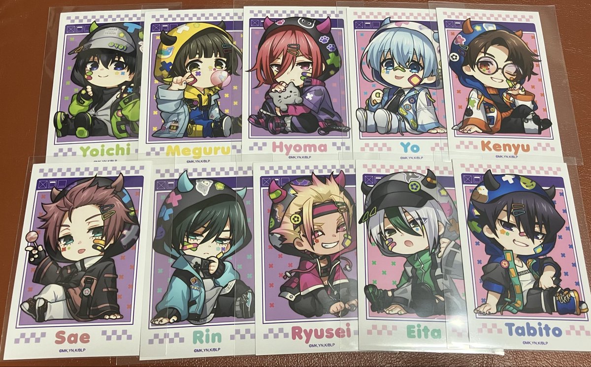 tAro1_tr's tweet photo. 【譲渡】
ブルーロック でびデコパーカー
缶バッジ ミニブロマイド

譲▼ 画像参照
潔※/蜂楽/千切/凛/冴/士道/乙夜/烏/氷織/雪宮
求▽
定価+送料

※初期傷あり(缶バッジ)
⚠︎ミニブロマイド全て若干の角折れのため、-30円
郵送
お心当たりのある方は宜しくお願い致します https://t.co/AyJNZ97tP1