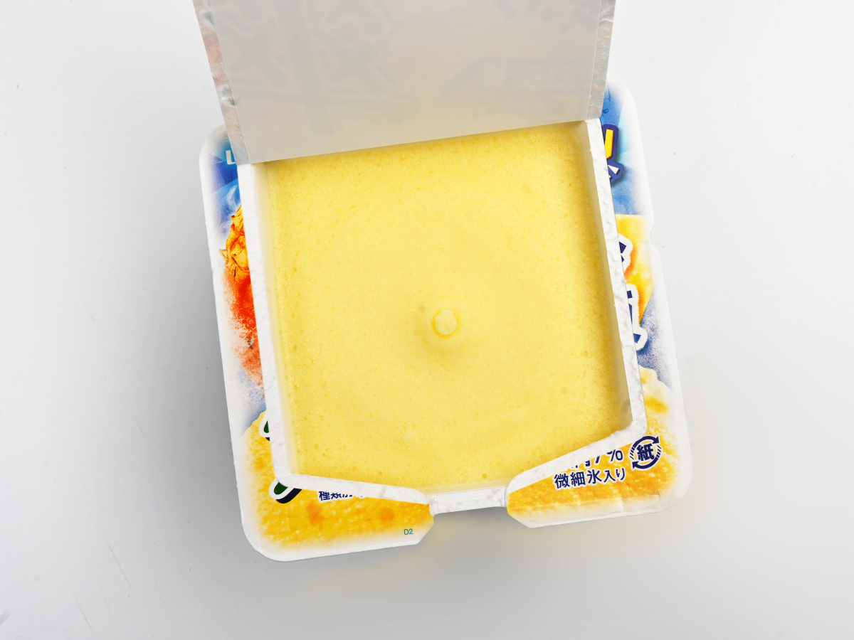 icemania's tweet photo. 今年も「爽」に冷凍パイン味が登場！🍍

ロッテ『爽 冷凍パイン』

シャリシャリの微細氷に、“パインの芯”入り。シャリッ＋コリッの食感が楽しい！甘酸っぱ～いパイン果汁・果肉7%使用🍍でジューシーなのに後味すっきり!!✨カロリー149kcalと氷菓ならではの軽さも◎夏限定なので見かけたらぜひ！価格：183円（税込）