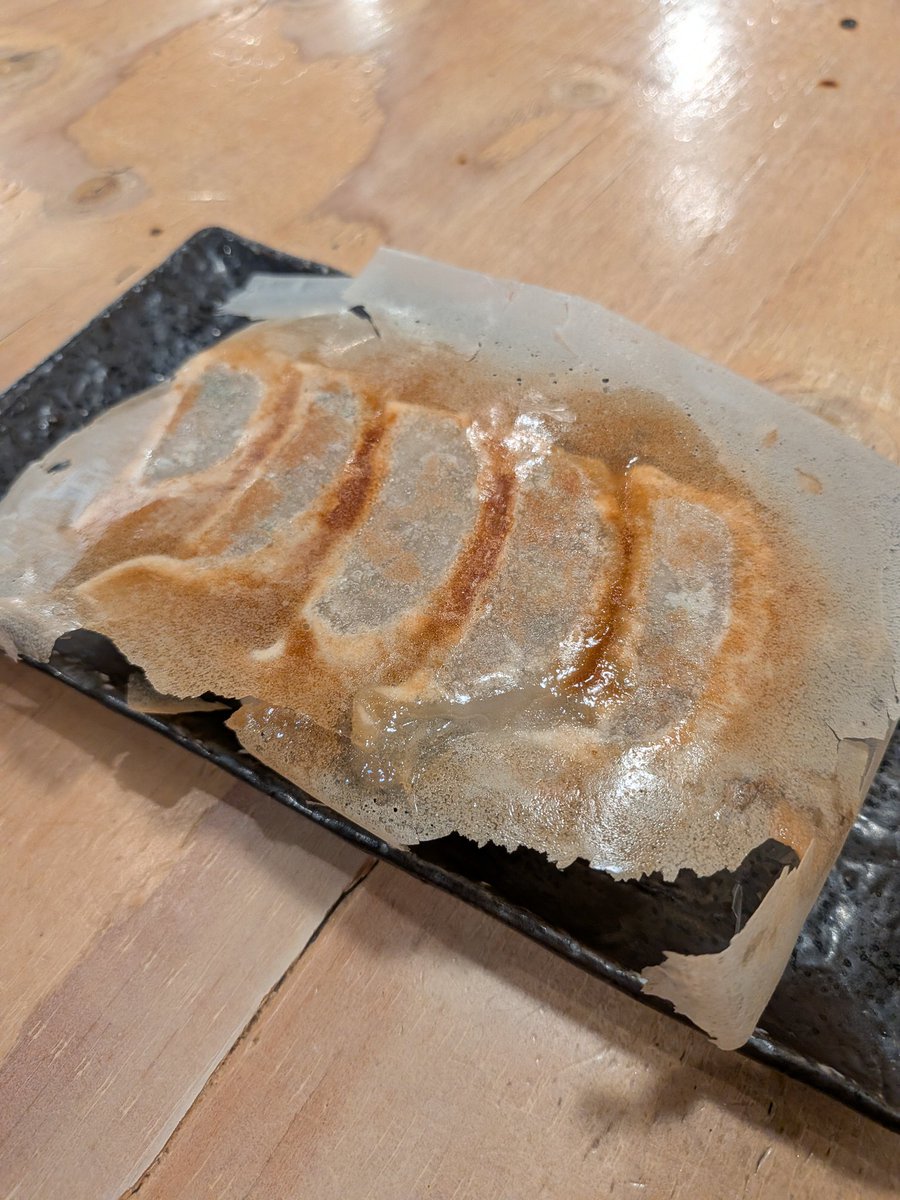 kjmATC's tweet photo. 餃子 https://t.co/9g6xavVL5T