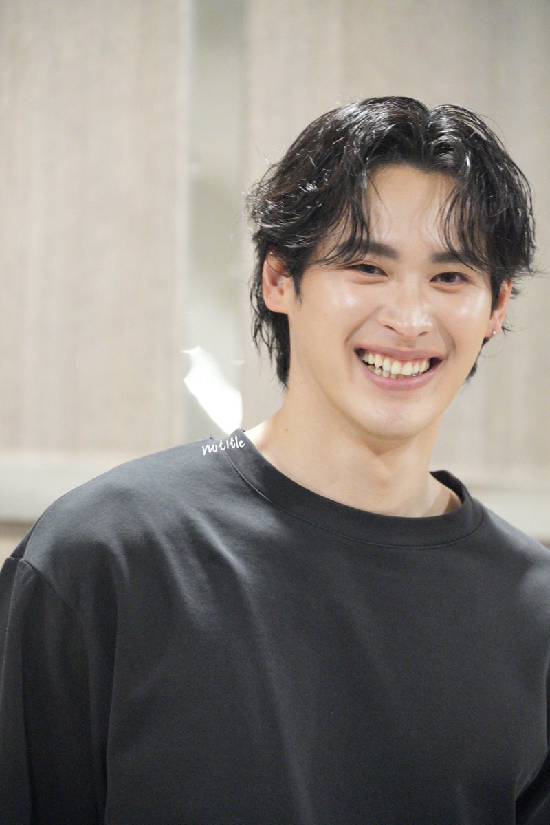 nutitle's tweet photo. วันนี้รวมพลนานมาก 

KAO X NUUIWORLD 

#NUUIxThaifex2026WithKao https://t.co/LWqdP6MBBJ