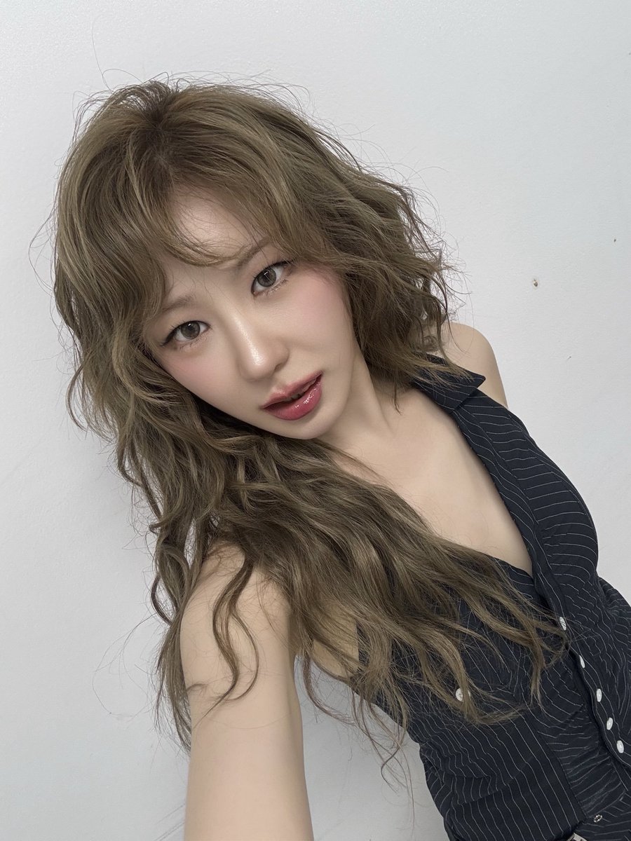 lcy11chaerish's tweet photo. 🔥 https://t.co/wlaBsuYHAn