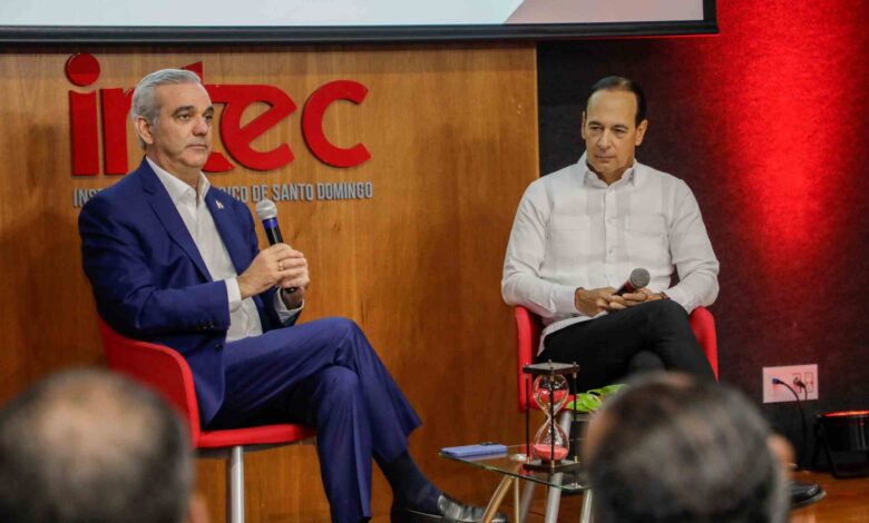 SDaldia's tweet photo. @luisabinader destaca en Intec que desarrollo económico debe ir acompañado de justicia social https://t.co/hFHvY9R7kA https://t.co/av3nBpRvnA