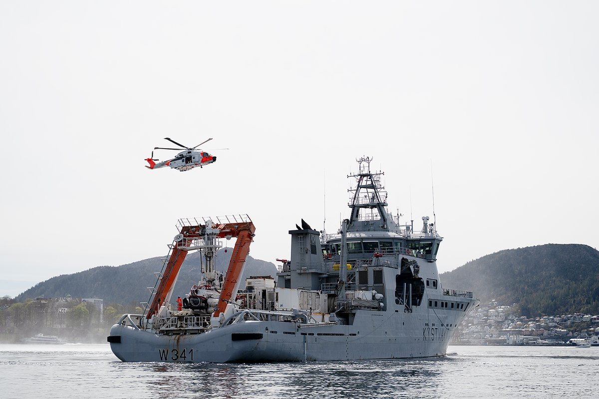 defpostmedia's tweet photo. 🇬🇧🇫🇷🇳🇴James Fisher Defence (JFD) has completed #RESCUEX East 2026 demonstrating the full rescue mission cycle. @JFDGlobal @JamesFisherPLC
The exercise included call out, road transport, timed embarkation operations, demobilisation and safe return of NATO Submarine Rescue System (#NSRS), validating system operations and agility in the event of a real-life rescue scenario.
Delivered as part of JFD’s ongoing Third In-Service Support contract on behalf of the UK, France and Norway, the exercise is designed to demonstrate full mission delivery and readiness for a disabled submarine incident.