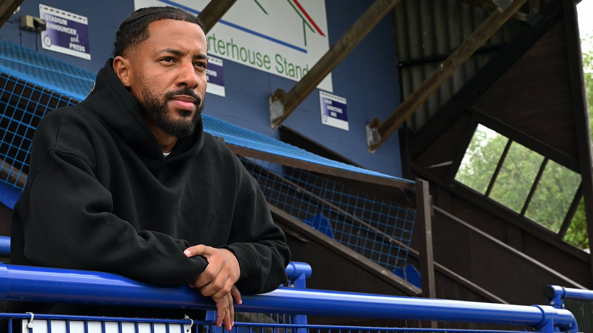 BuryTownFC's tweet photo. He's here and he's perfect 🌟 https://t.co/QgnO686MNB