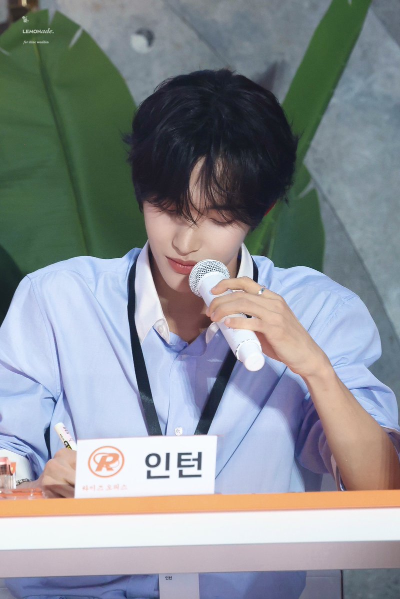 lemonadewithbin's tweet photo. 260530 천일파티

#RIIZE #라이즈 #ライズ 
#WONBIN #원빈 #ウォンビン https://t.co/XUjRoEnAjX