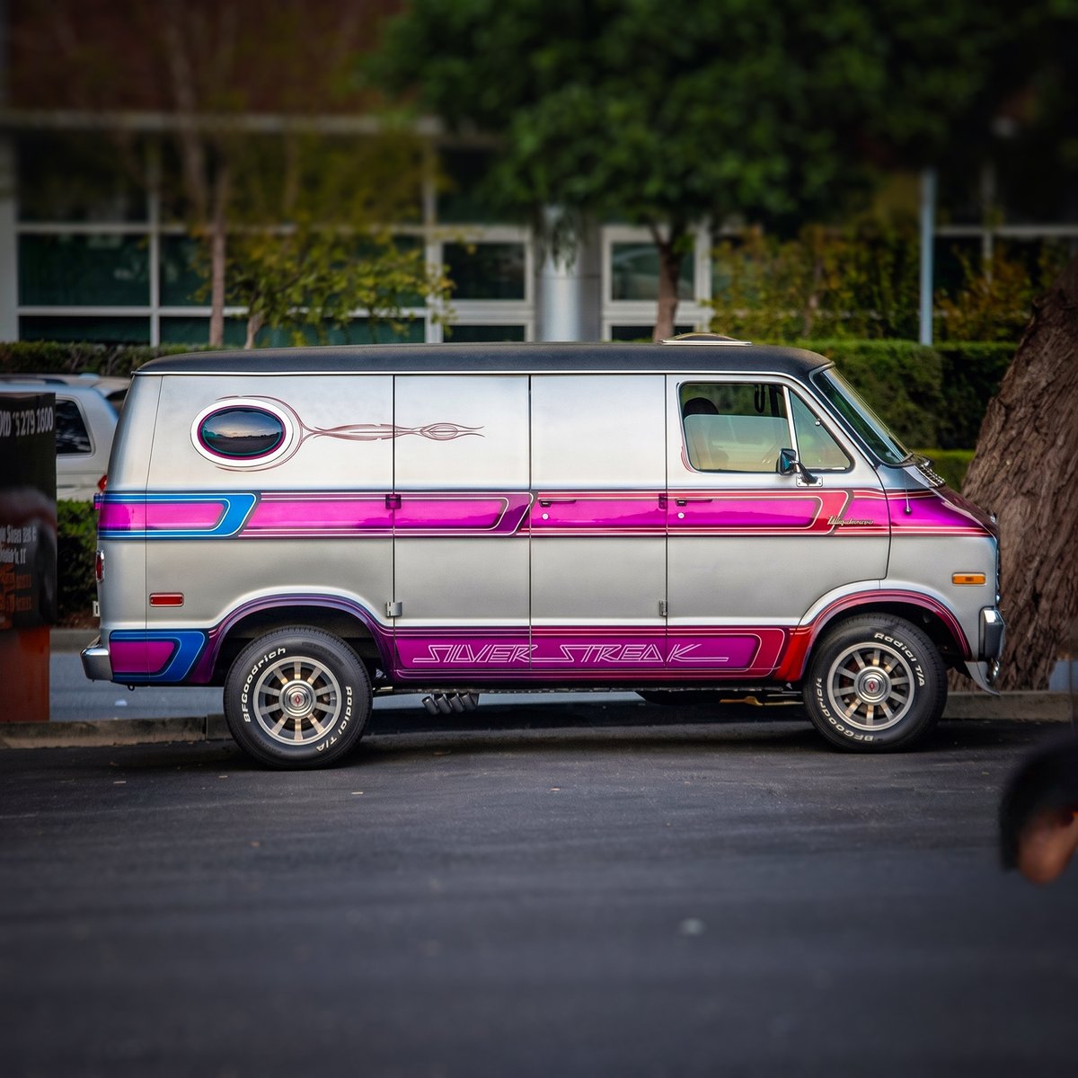 _VanCult_'s tweet photo. Happy Side-shot Saturday!
..
#tagtheowner #tagthevan #tagthephotographer
..
#sideshotsaturday #van #vans #boogievan #customvan #showvan #vannin #vanlife #vanporn #dodge #dodgevan #tradesman #streetvan #mopar #vancult #getinandgetiton https://t.co/zTw6n3N6VM