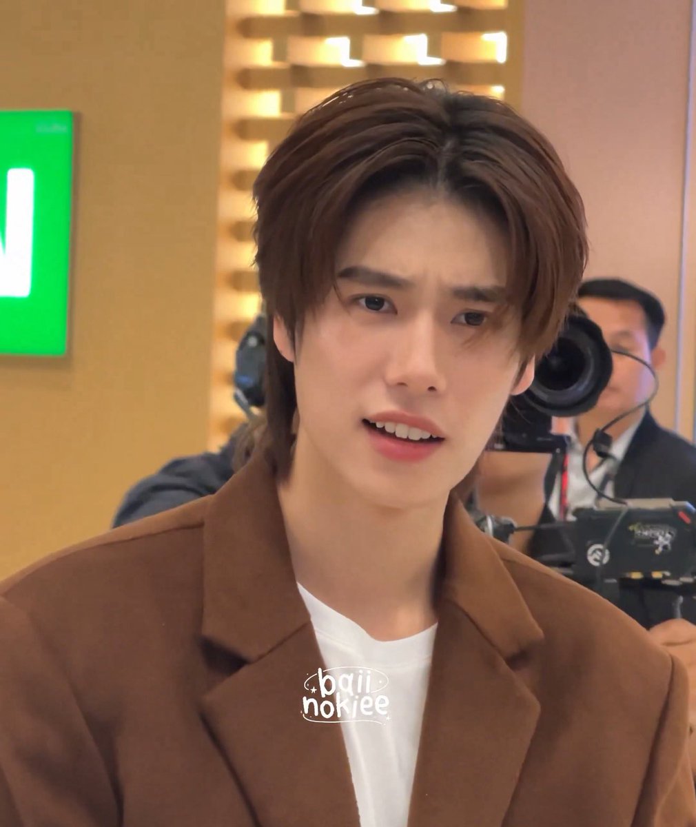 ต้า シ tweet media