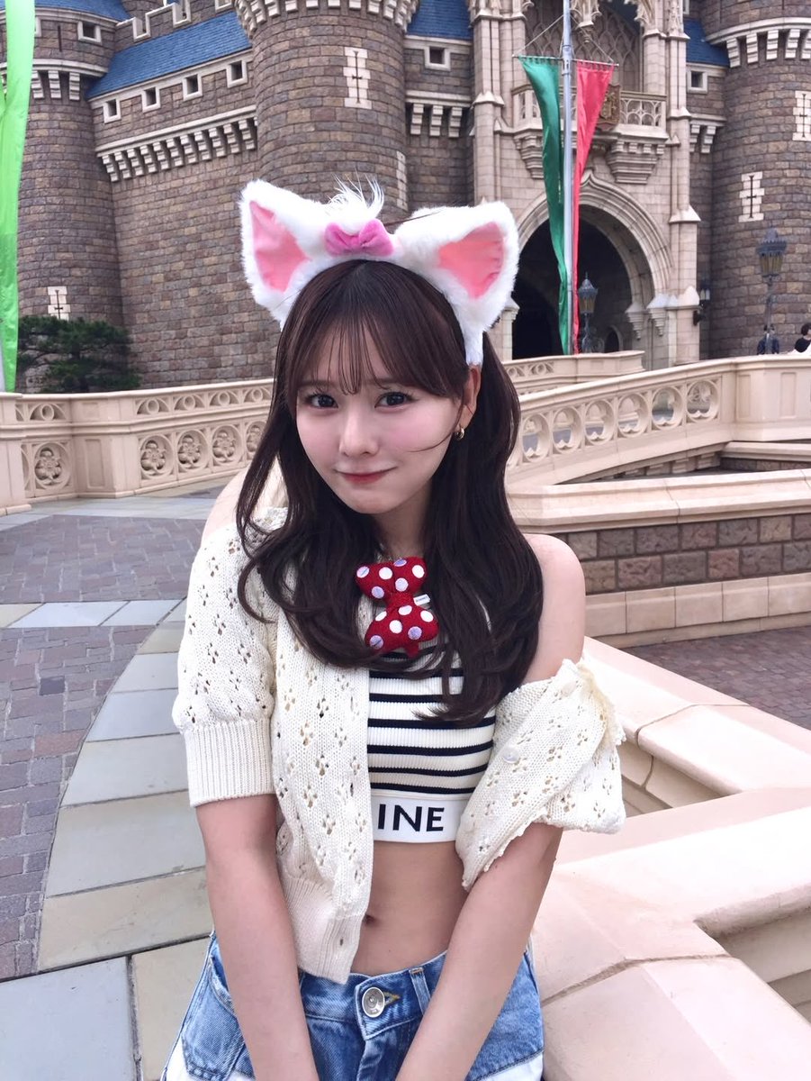 ともがみ tweet media