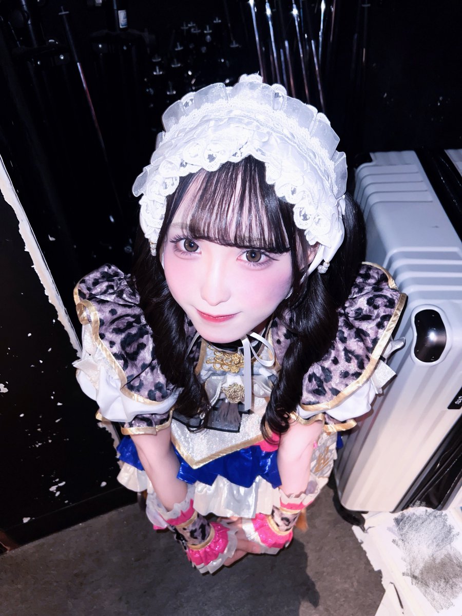 阪菜りこ【ナナコロ】 tweet media