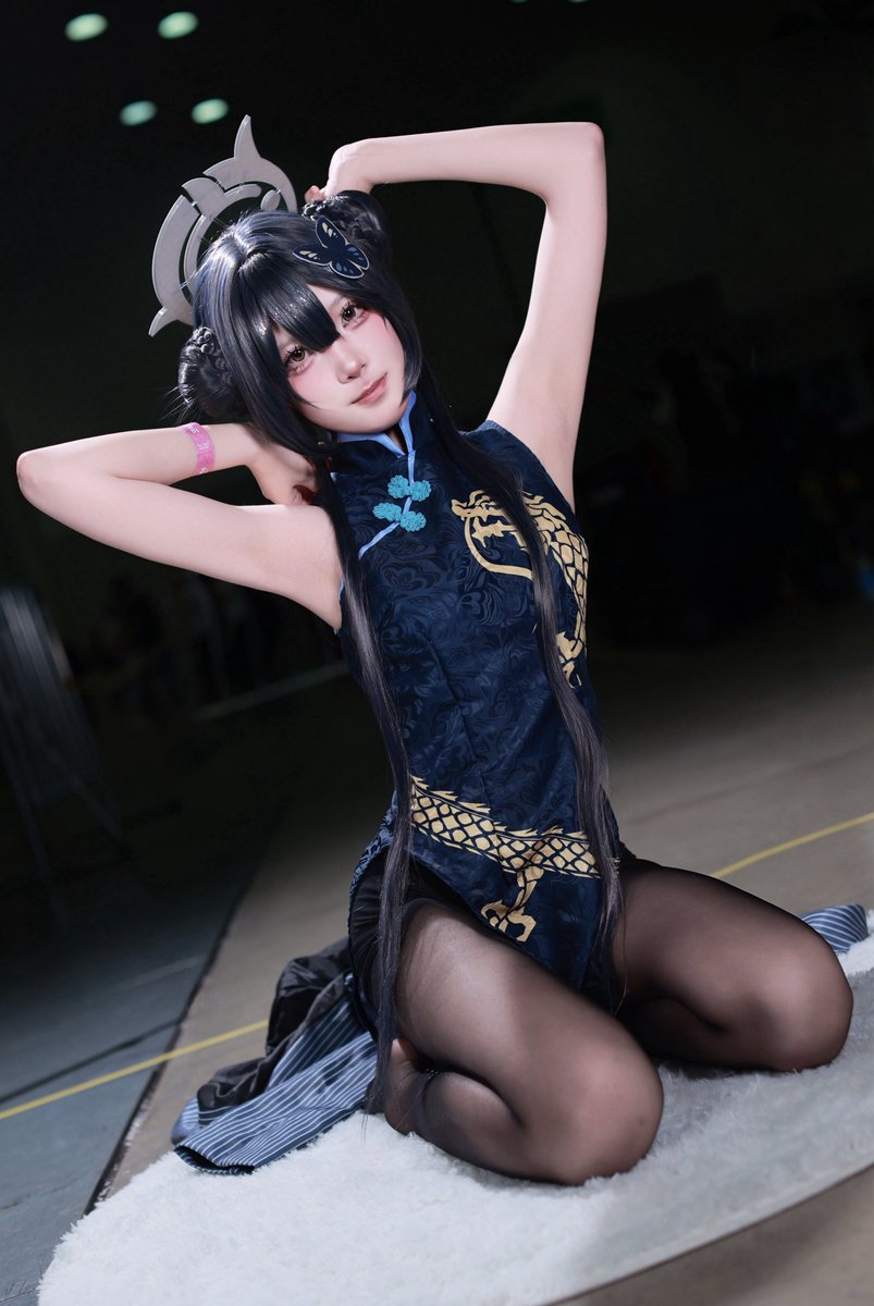 d030b_3's tweet photo. 키사키 쭉쭉이 체조 

#BlueArchive #ブルアカ 
#コスプレ #cosplay #キサキ https://t.co/PKpGHJev2r