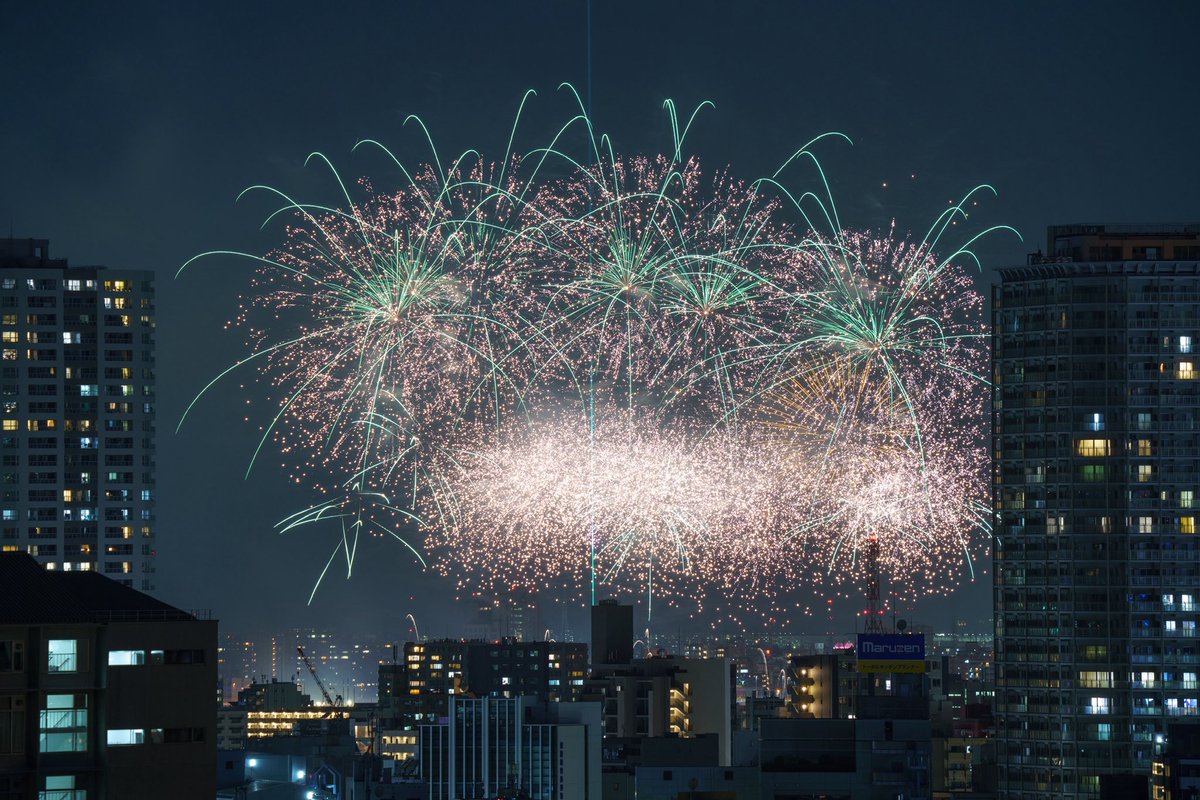 ikehatakun's tweet photo. 今宵のセレクションです😌
1時間ずっと立って写真撮ってました…

#足立区花火大会 https://t.co/hmc78bk5fm