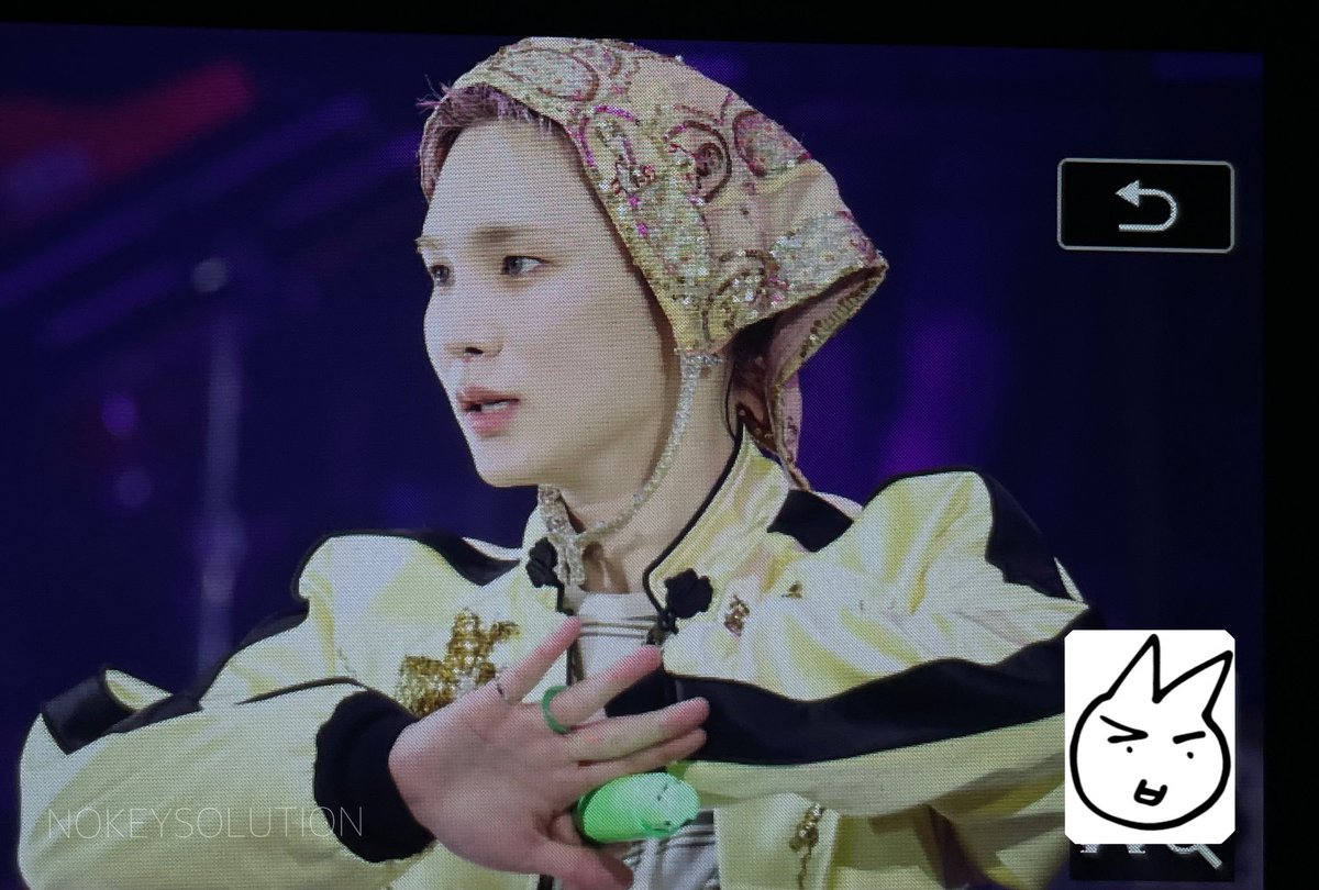 NOKEYSOLUTION's tweet photo. 260530 SWC8 🐣💕
#샤이니 #키 #기범 https://t.co/3yGPeRmRx7