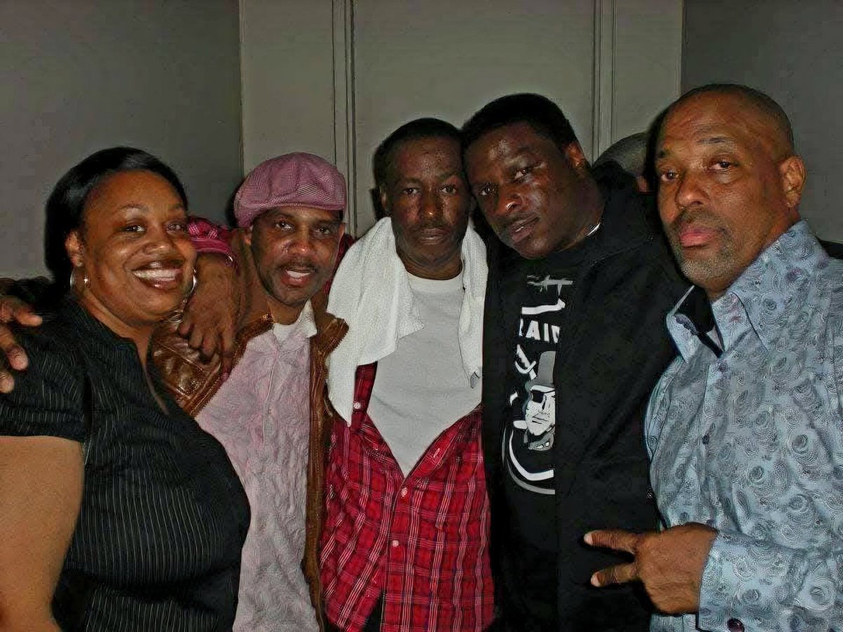 luxurytax8's tweet photo. Happy heavenly birthday today John Fletcher #johnfletcher #Exstacy #Whodini #HappyHeavenlyBirthday #gonebutnevereverforgotten #family #rap #rapmusic #rapartist #legend #legendary #hiphop #hiphopculture #rapper https://t.co/b5RFPVvgoM