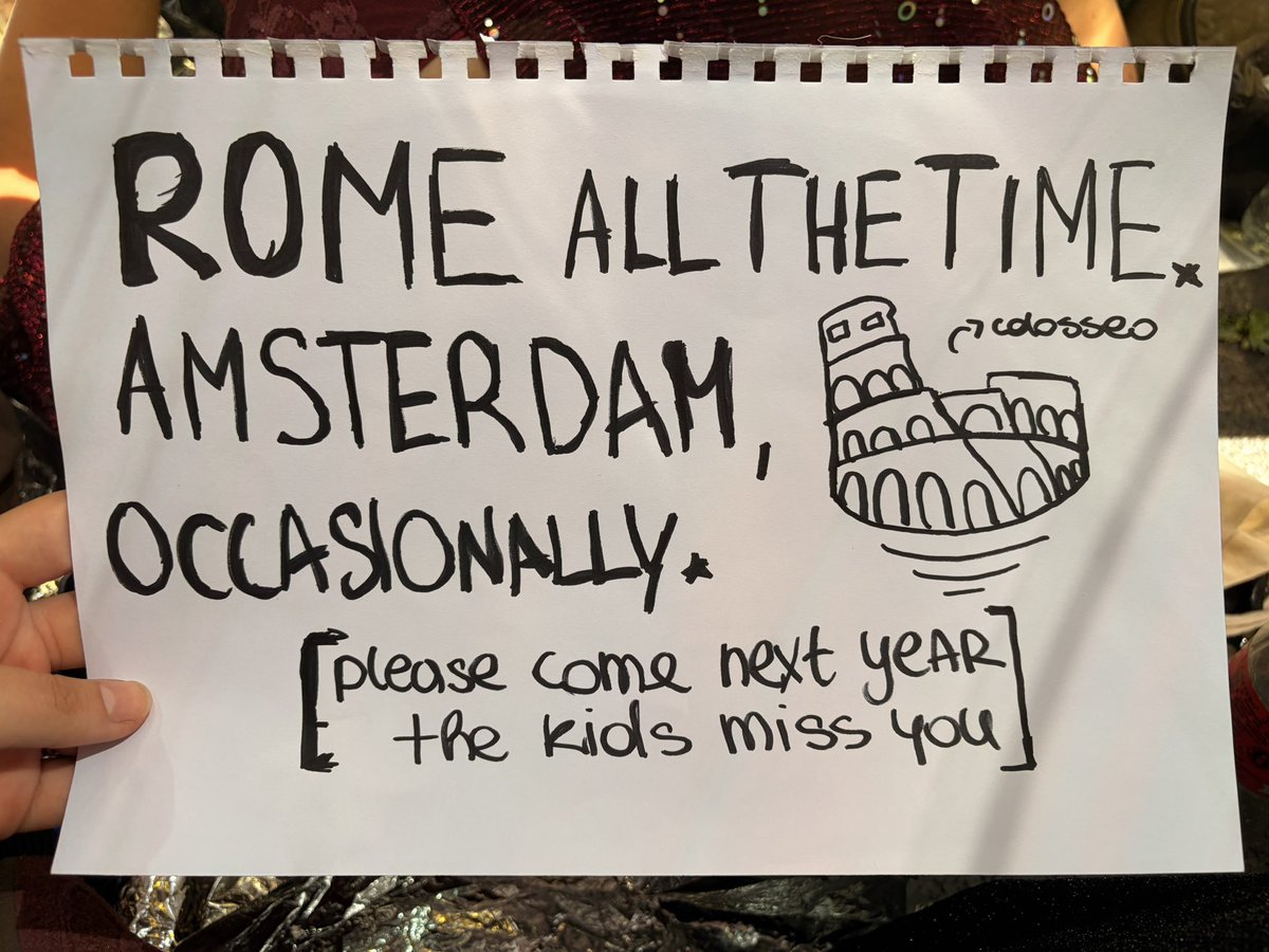 satellitvit's tweet photo. MY SIGN FOR TONIGHTTTT https://t.co/5wpHYsnvBv