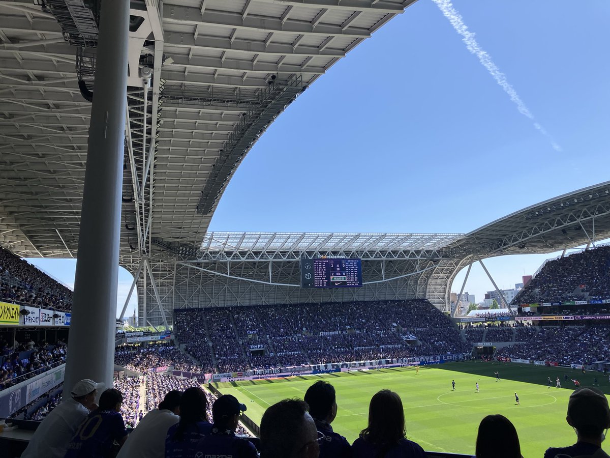 atsuma666's tweet photo. 初ピースウイング
てか、サッカーは小学生の時ぶり
アジアの大砲高木から
止まってました笑 https://t.co/txGiHunitF