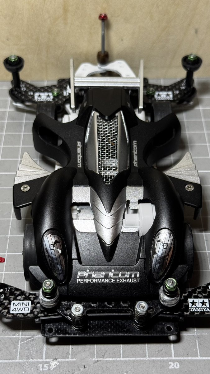 nicom_dj's tweet photo. @empe0317 FF外から失礼します。
レツゴー世代のリターンレーサーでやはりフルカウルが至高です！

#ミニ四駆 https://t.co/Kyca0mMi2m