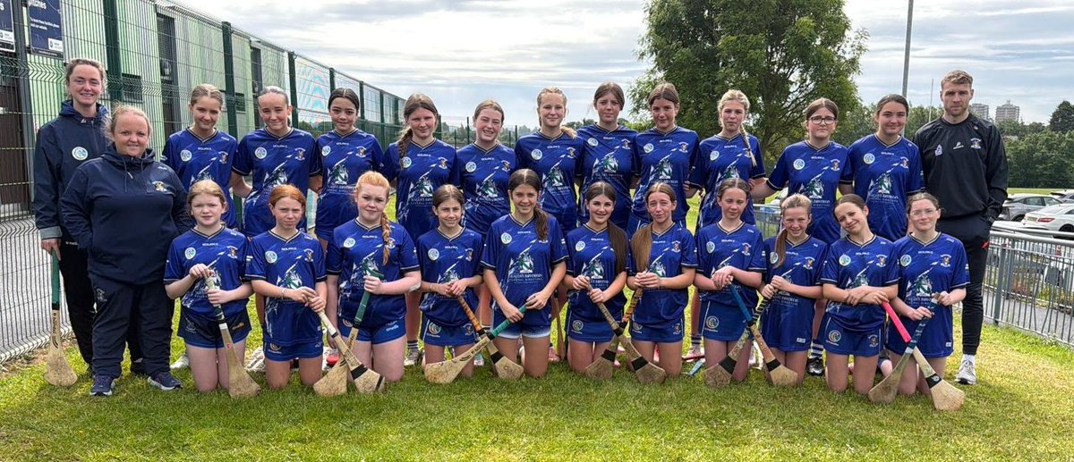 naomheoinclg's tweet photo. Great win for our U14 camogs today. 

Massive thanks to @MallonBrothers for their kind sponsorship of our new training jerseys 🔵⚪️

Maith sibh a chailíní! https://t.co/1LIigovsgT