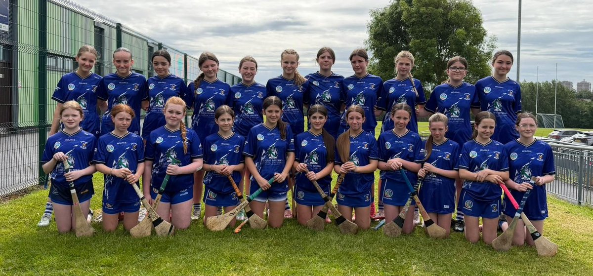 naomheoinclg's tweet photo. Great win for our U14 camogs today. 

Massive thanks to @MallonBrothers for their kind sponsorship of our new training jerseys 🔵⚪️

Maith sibh a chailíní! https://t.co/1LIigovsgT