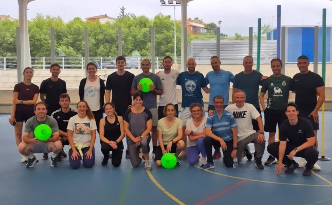 EF_140's tweet photo. Nueva formación @goubak_sport a profesorado muy implicado 👉🏻 Muchas gracias Iván González por la oportunidad de participar en el 1º seminario de Educación Física Cantabria en @uneatlantico https://t.co/F2K2qYyiwi