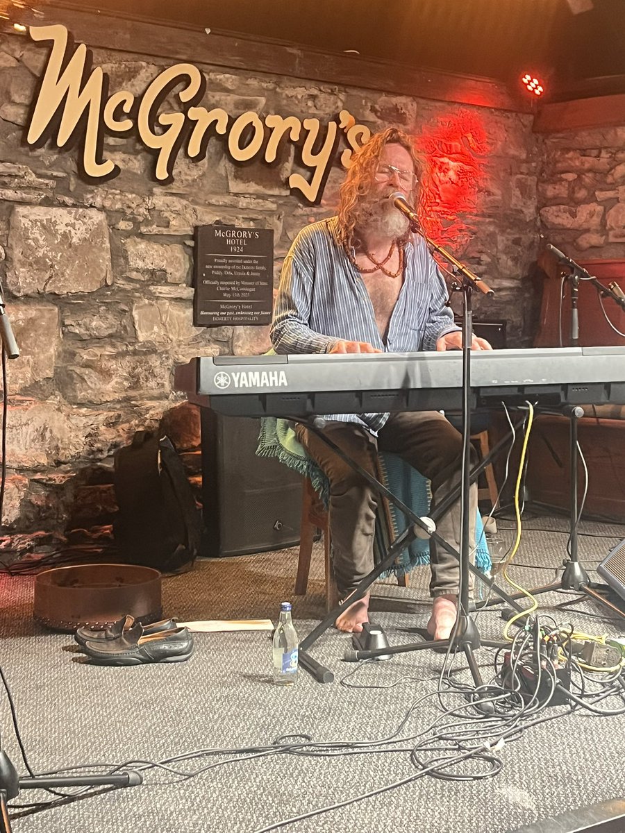 mlchealth's tweet photo. This is it - up close with @hothouseflowers and Liam Ó Maonlaí in @McGrorysCuldaff A brilliant gig.  Caught the mood  of what’s going on in our world. https://t.co/488JnB7NVk