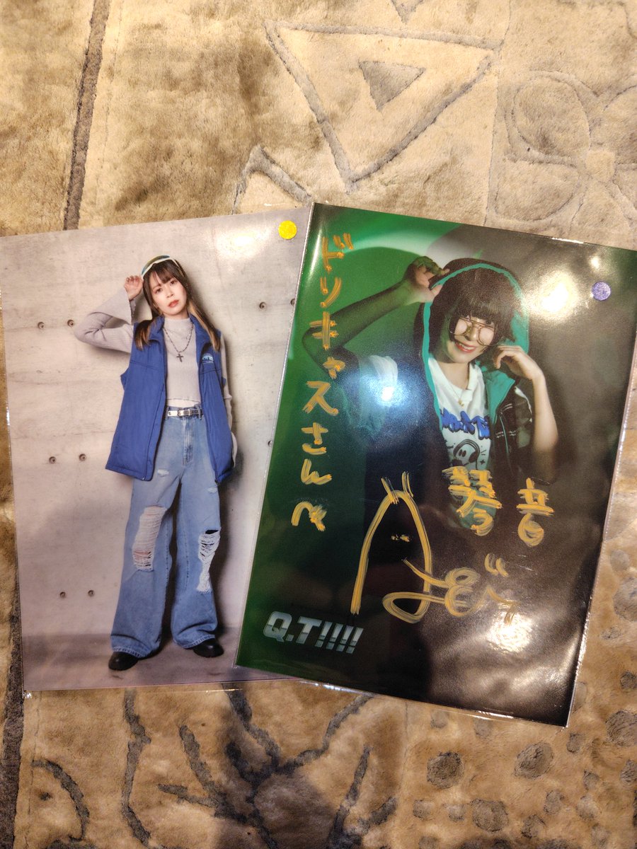 ddmiida's tweet photo. #QT2026　観劇してきました。タイムスリップ系で主要キャラ担当の人が舞台上でバタバタと動きまわっていてよくミスらず演じてるなと感心ながら観てしまいました。 https://t.co/cZAnniEq7s
