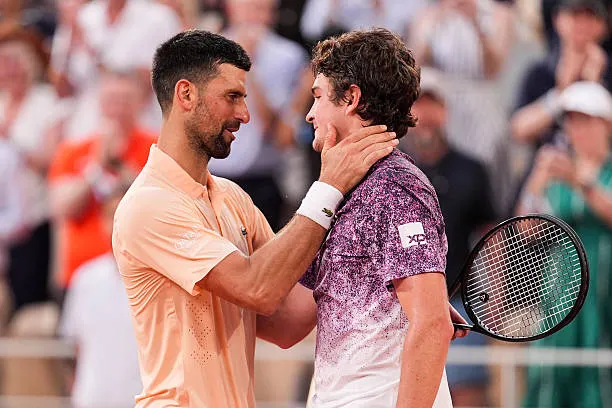 christophclarey's tweet photo. Coming of age. My piece on Djokovic vs Fonseca at #RolandGarros: a match to savor and a huge opportunity seized (and lost)

Free to read. Hope, of course, that you'll subscribe

Merci!

#frenchopen #djokovic #fonseca
https://t.co/5dDF5L38cv https://t.co/Irt0c0pCSB