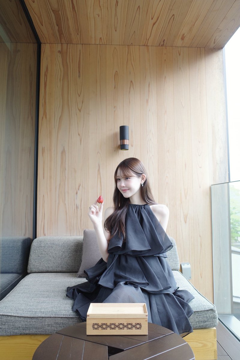 81vly_2003's tweet photo. ずっと着るの楽しみにしてた一目惚れのワンピース🤎
@official_thetoe https://t.co/BthBhLTt4k