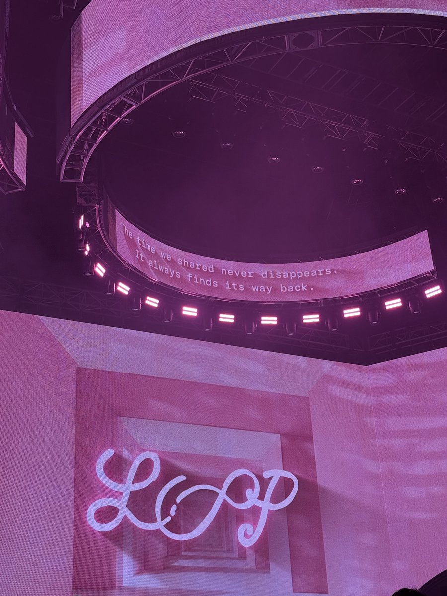 leafnwood's tweet photo. 팬이 아니었어서 아이오아이 콘서트 갈말 끝까지 고민했는데 너무너무너무 재미있게 보고 옴..... 시간 가는 줄 몰랐고 마지막엔 나도 울컥함 🥺🥺🥺🥺 https://t.co/ki9bl6fRp2