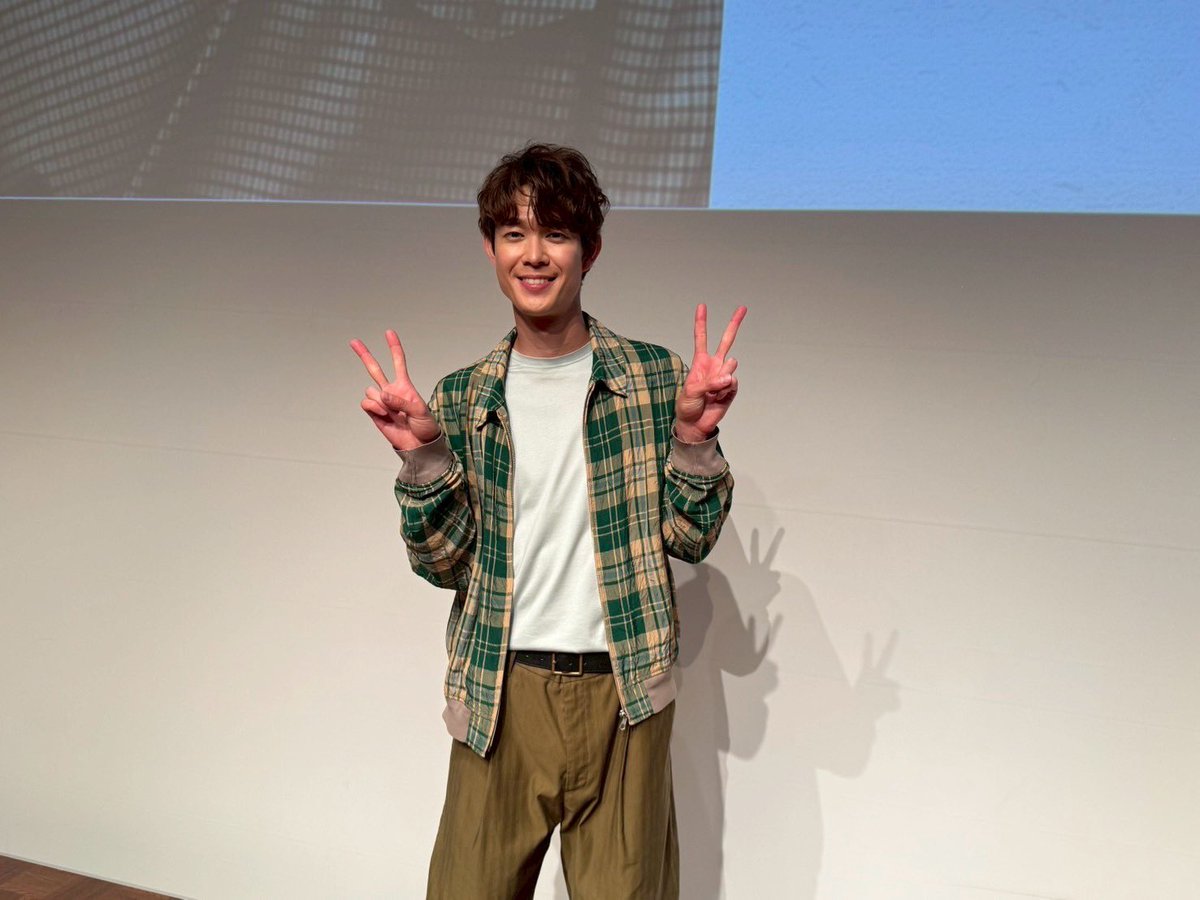 MiyazawaHio's tweet photo. 『HIO MIYAZAWA FAN MEETING 2026
〜Early summer greeting〜』

皆さんと本当に楽しい時間を過ごすことができました。素敵な時間を一緒に作っていただきありがとうございました✨
#宮沢氷魚 https://t.co/rhUq0HyzyK
