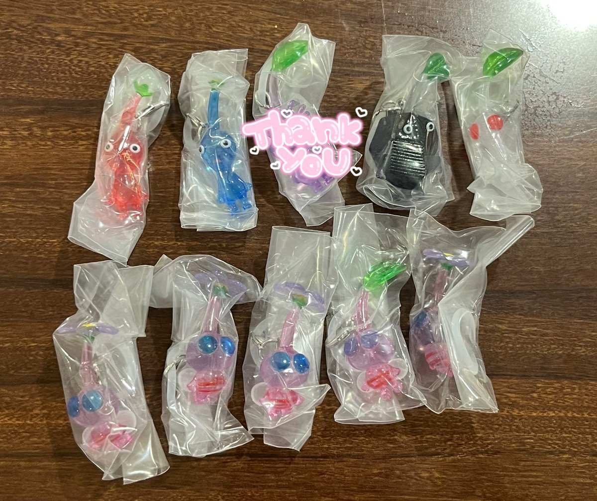 qic6ew's tweet photo. 【交換】 ピクミン  めじるしアクセサリー2 ガチャガチャ

【譲】 赤ピクミン 青ピクミン 岩ピクミン 白ピクミン 羽ピクミン

【求】 めじるしアクセサリー（ピクミン以外）、定価+送料

郵送交換📮
検索からでもお気軽にお声がけください🍀 https://t.co/MfqhUVjk8I