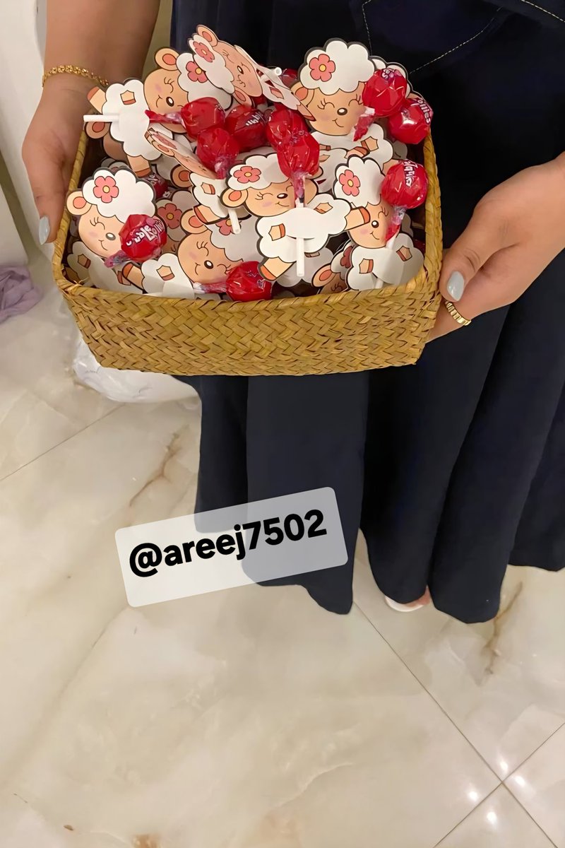 Areej7502's tweet photo. @HonorKSA #عيدك_يحلى_مع_هونر 
استعدادنا و احتفالنا بالعيد  🤩
 .
.
. 
#عيد_الأضحى_المبارك 
@HonorKSA https://t.co/0JsxoK0Huo