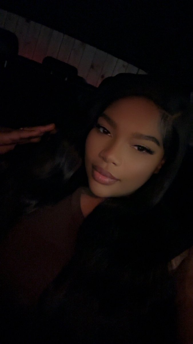 payinkash's tweet photo. face card never declines 🤎 https://t.co/fDyB3ySO1h