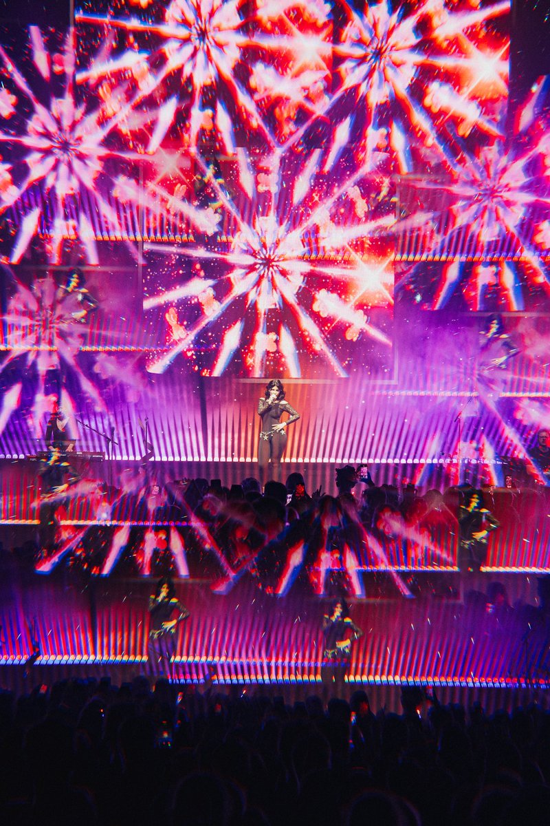teammarinahq's tweet photo. Thank you to all the British baddies that came out for MARINA’s first two shows in the UK 🇬🇧 See you tonight, Manchester! ⋆˙⟡♡ https://t.co/sCwGX5TA62