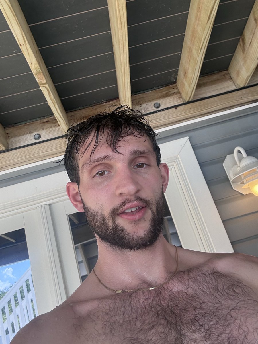 ApolloJames tweet media