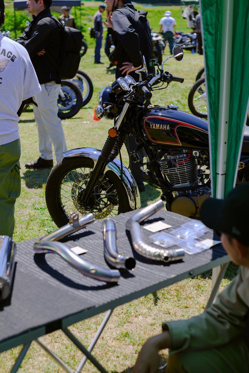 n40SRider's tweet photo. 今年も参加
去年雨やったから、今回倍以上来てたしSNSで見たことある車両もたくさんありました！
でも、暑くてテントにこもるか、店内でご飯食べてました笑

#関西SRミーティング #SRFES #SR400 #YAMAHA https://t.co/Lc2UONUhUX