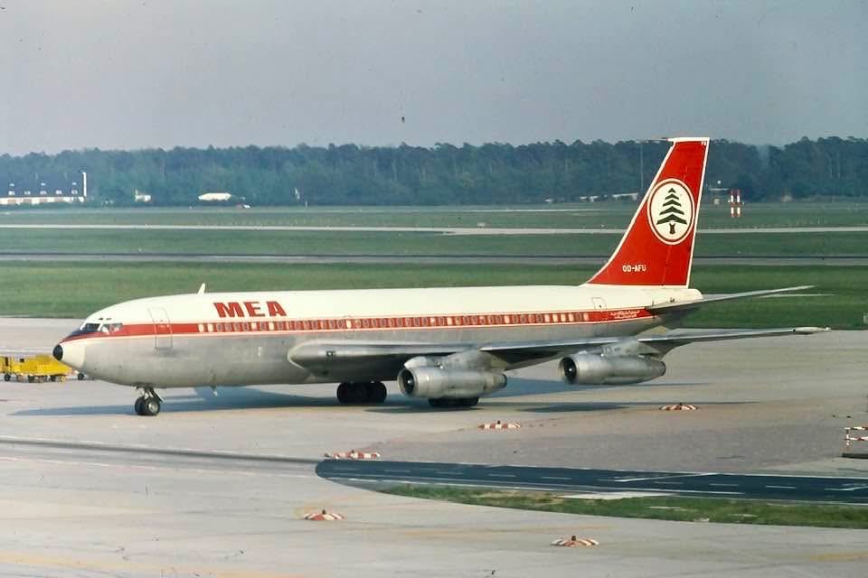 n194at's tweet photo. MEA Middle East Airlines 
Boeing 720-023B OD-AFU Line #194
FRA/EDDF Flughafen Frankfurt Main
Date: 1976
Photo credit Peter Barford
w/o 6/16/82 BEY, destroyed on ground during airport shelling
#AvGeek #Airlines #Aviation #AvGeeks #Boeing #B720 #MEA #EDDF @Airport_FRA #Frankfurt 🇱🇾 https://t.co/NyNg6eow9u