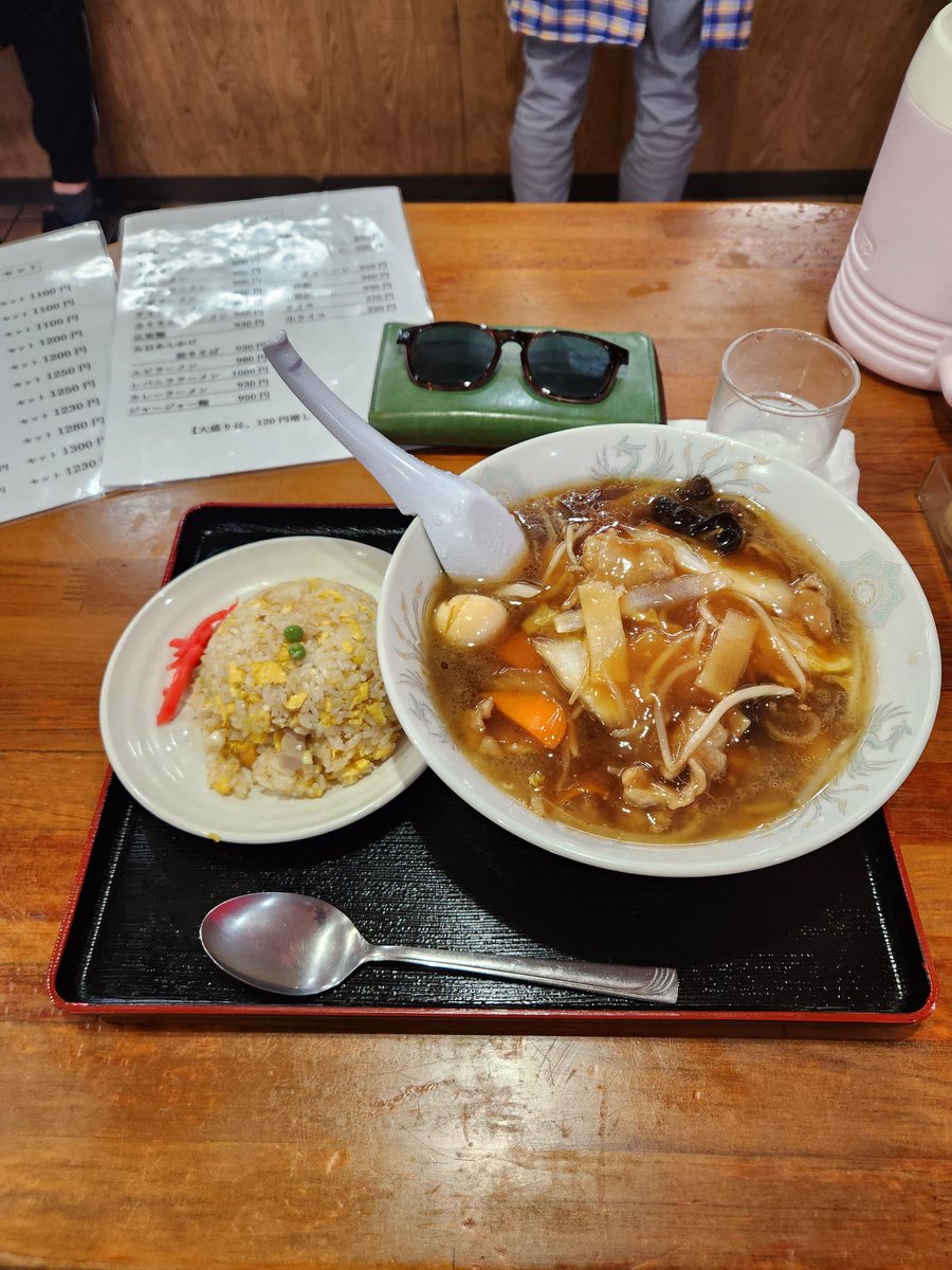mk42801439's tweet photo. 今日のお昼ごはん
こばりん さんにて
広東麺
+半チャーハンセット
どちらも美味しくいただきました😋 https://t.co/GHcyRSNxWs