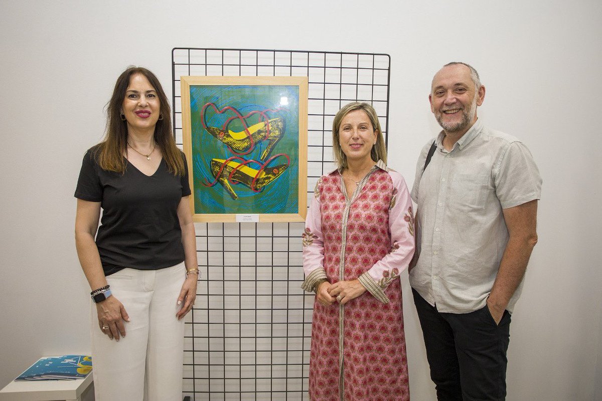 vitoriagasteiz's tweet photo. 📝 Gazte Hitzak literatur lehiaketak amaiera emango dio 2026ko edizioari, sari-banaketarekin, ilustrazioekin eta zuzeneko musikarekin                                                                                                                                                                                                                       ℹ️ https://t.co/LQeXKkGTPy                                                                                                                                                                                                               

🖼️🔊El certamen literario Gazte Hitzak clausura su edición de 2026 con premios, ilustraciones y música en directo                      
ℹ️ https://t.co/Faf8KgdXeo