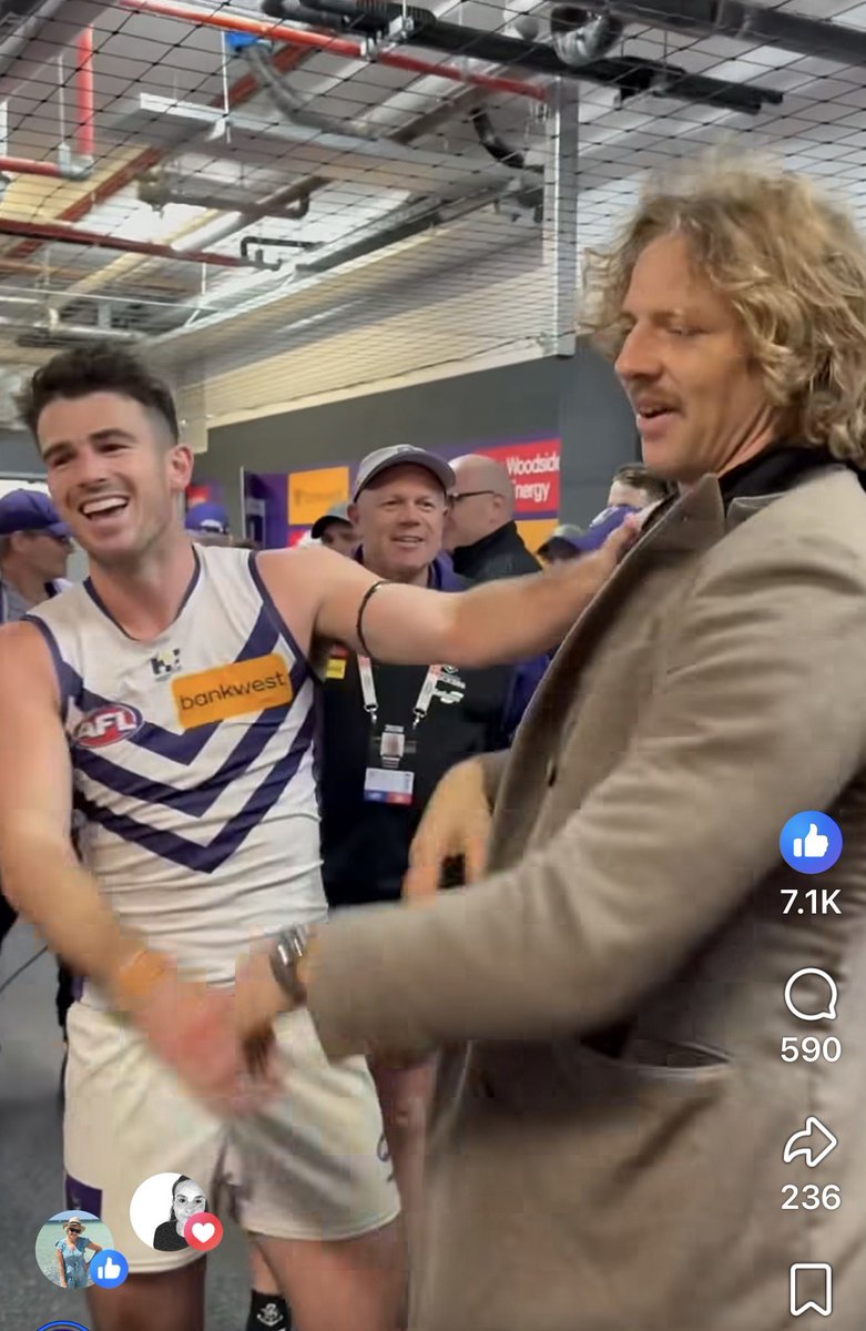 RobJurj's tweet photo. @freodockers @IngrahamGary looking like a proud dad mate.  What a great moment. 💜🤛🏼💪🏼👍🏼 https://t.co/3nlu4P38Yk